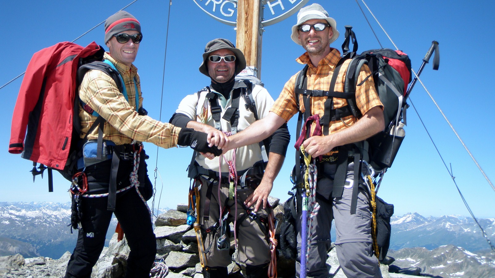 Gipfelfoto auf der Weiseespitze