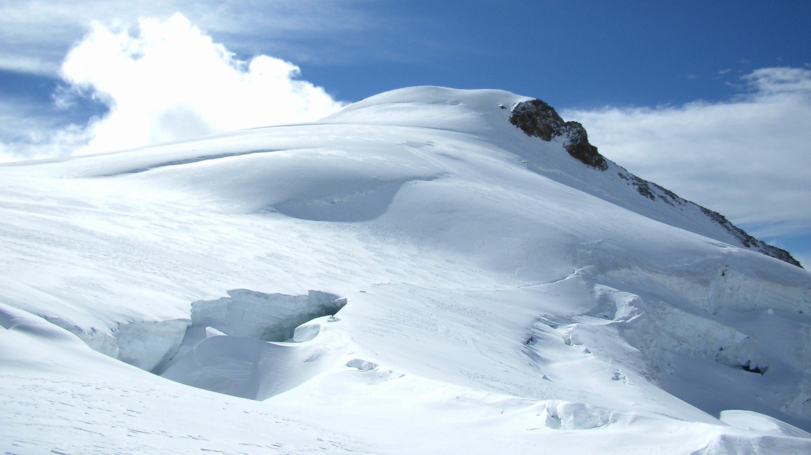 Erster Bilck zur Vincentpyramide